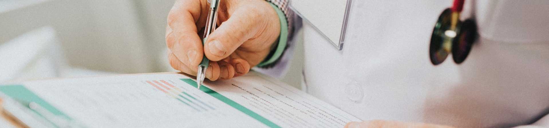 Hyperlinking to easy access of medical documents - Marking the medical detail by doctor